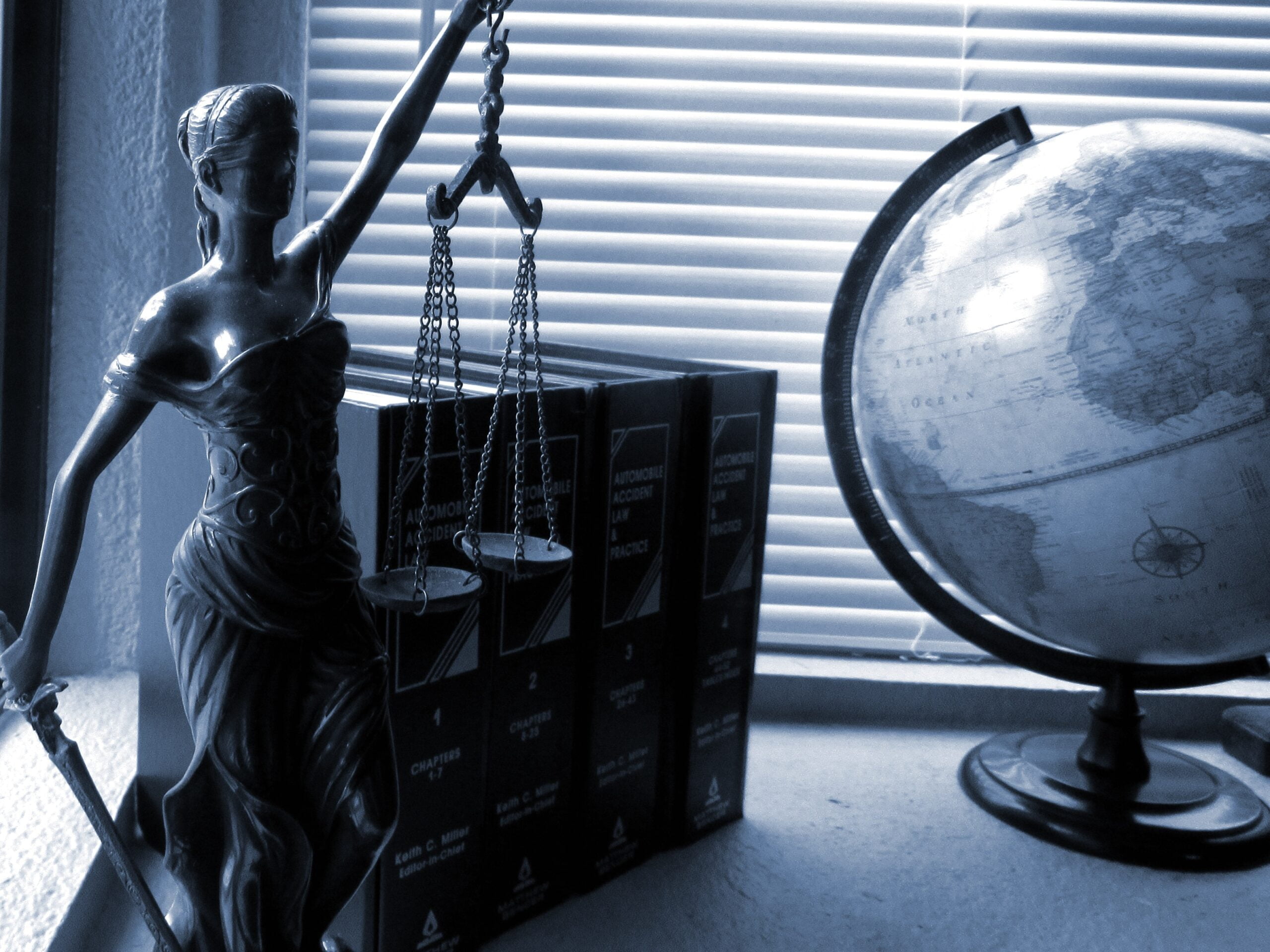 Bundesarbeitsgericht – Kein gesetzlicher Mindestlohn bei Pflichtpraktikum