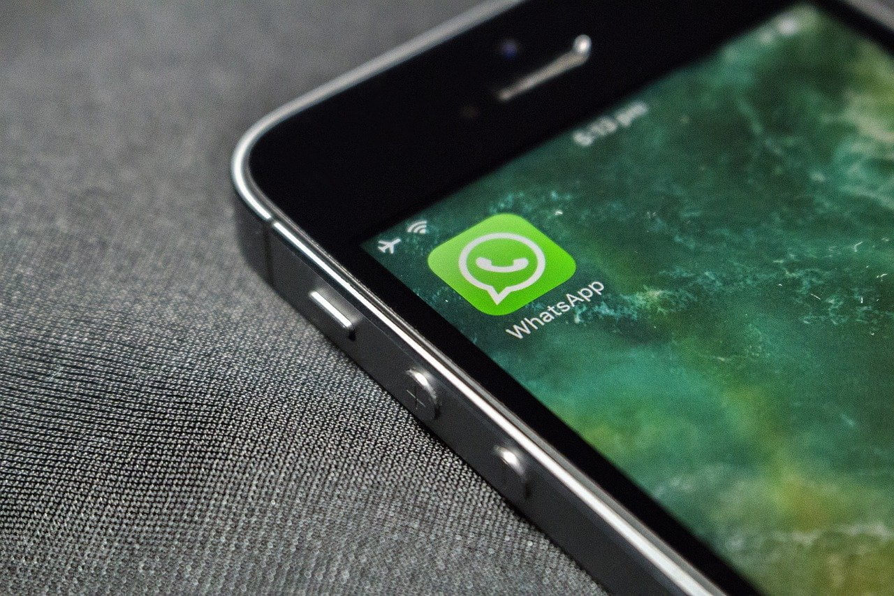 Ist eine Kün­di­gung per Whats­App möglich?